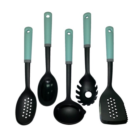 Кухонные принадлежности