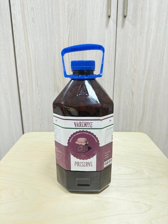 Artisan Whole Strawberry Varenye (Preserves) | Premium Kazakhstan Quality | Whole Berries in Syrup