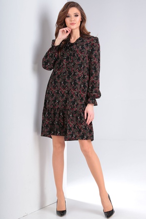 Нарядная  и повседневная женская одежда