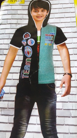 футболки мальчики девочки шорты и т. д.