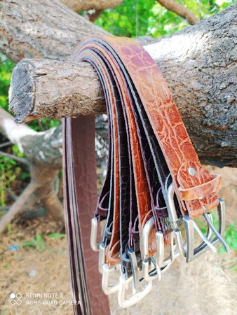 Мужские и Женские ремни ручной работы из Итальянской кожи.