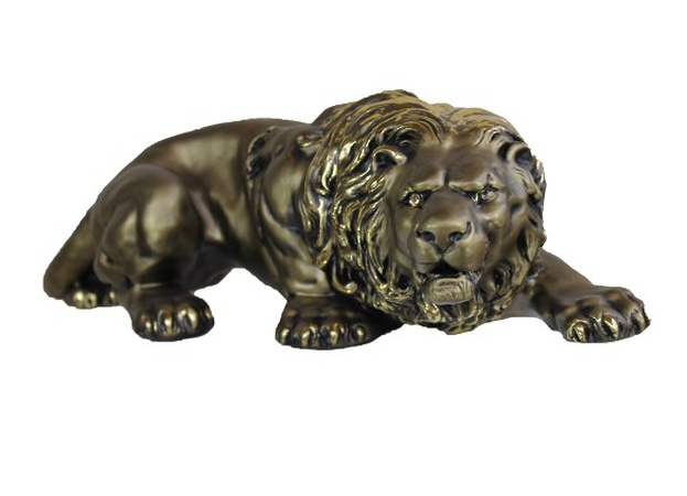 Altın heykelcik sürünen aslan