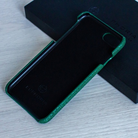 IPHONE 7 CASE IS MADE FROM SEA STATE LEATHER