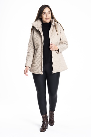 Стеганое пальто большого размера с капюшоном