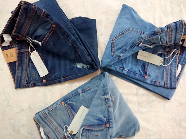 Мужские рваные стрейч-джинсы в винтажном стиле Edc.