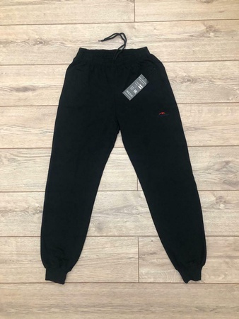 Спортивные брюки