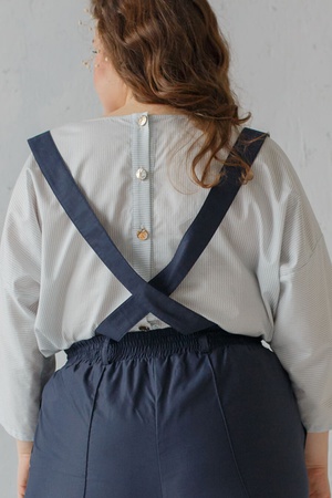 Блуза лапка кроп