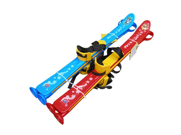 Лыжи с палками детские (12шт)