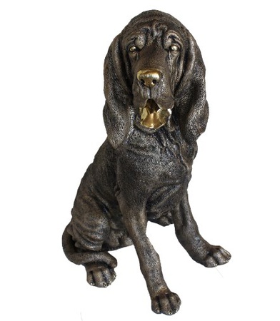 Blundhound heykelciği