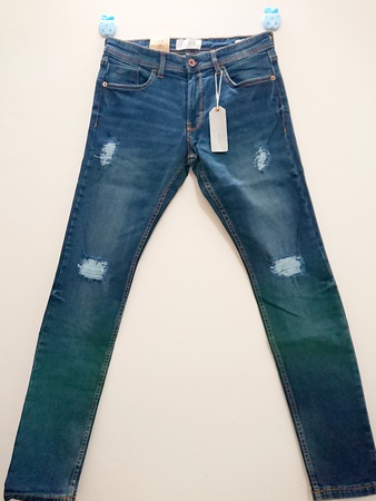 Мужские рваные стрейч-джинсы в винтажном стиле Edc.