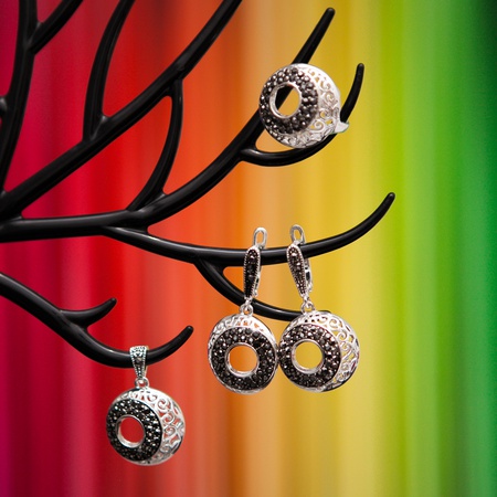 серьги Xuping; комплекты Xuping; комплекты "Дубайское золото"; серьги "Дубайское золото", цепи и браслеты; кольца, часы