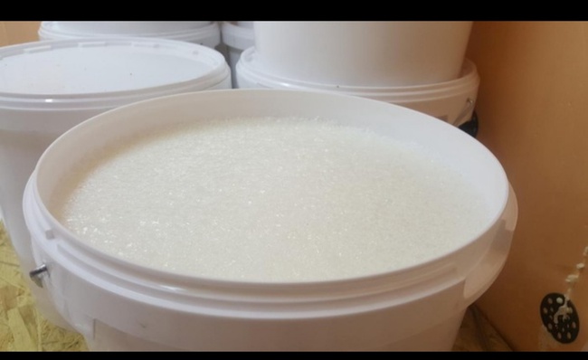 Белый мед, медовый крем.