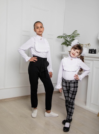 Школьная детская блузка