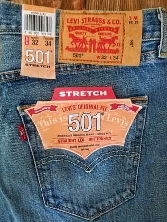 Джинсы  LEVIS