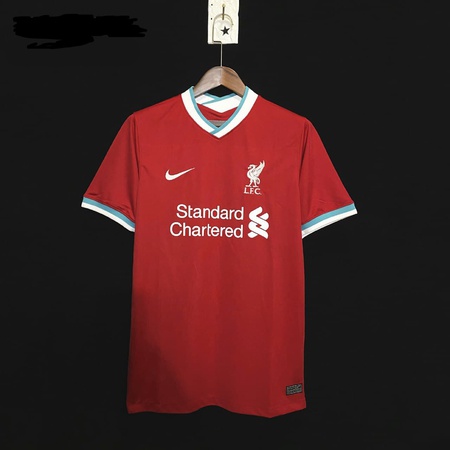 Домашняя футбольная форма Ливерпуля