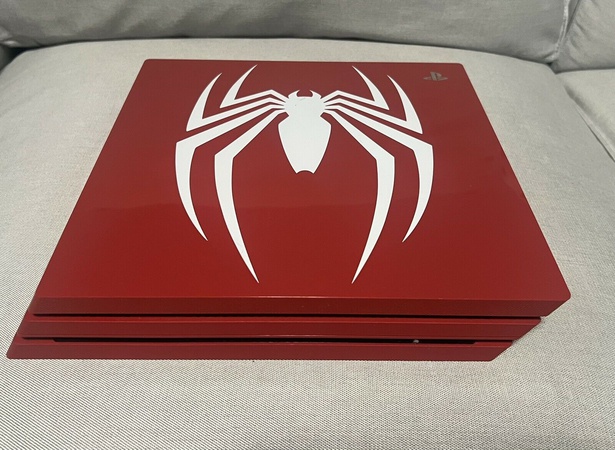 Sony PlayStation 4 PRO Marvels Spiderman 1TB