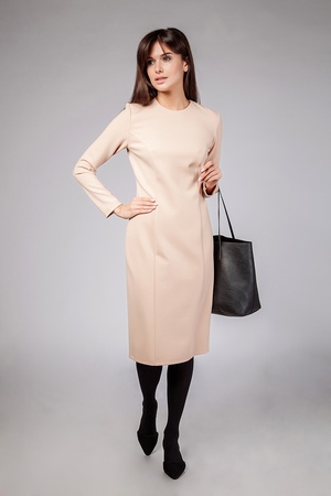 Платье - футляр миди