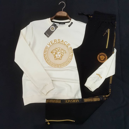 Мужские спортивные костюмы