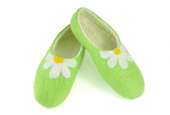 Keçe terlik &quot;Papatya&quot; (yeşil)