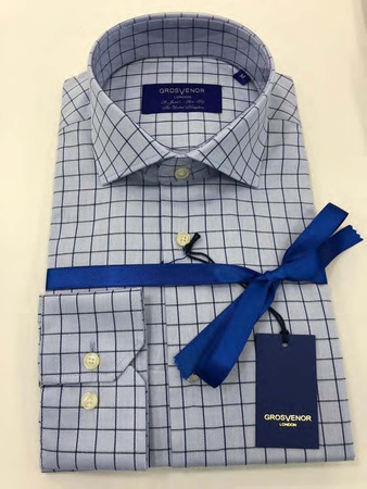 Erkeklerin gömlekleri