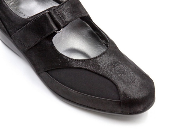 Orta ağırlıktaki ayakkabılar Art. 8265