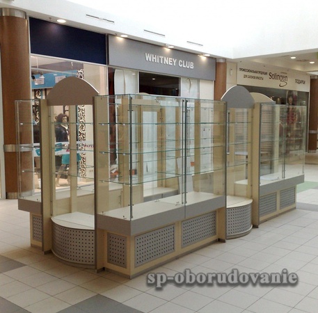 Павильон из стекла и лдсп , размер 1850Х4600Х2000