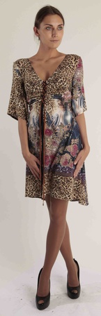 212-5642 Elbise gece çiçeklenme