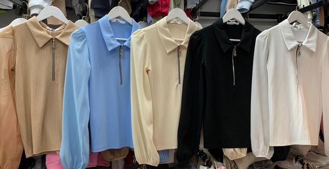 Блузка трикотажная