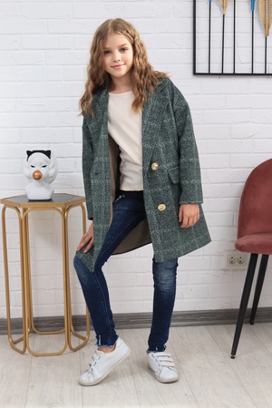 Классическая пальто ткань  кашамир нутри подклад Размер наряд 36,38,40,42