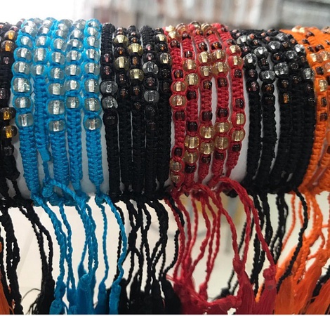 Браслет-слайдер с бусинами