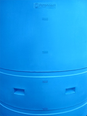 Емкость 5000 л пластиковая цилиндрическая