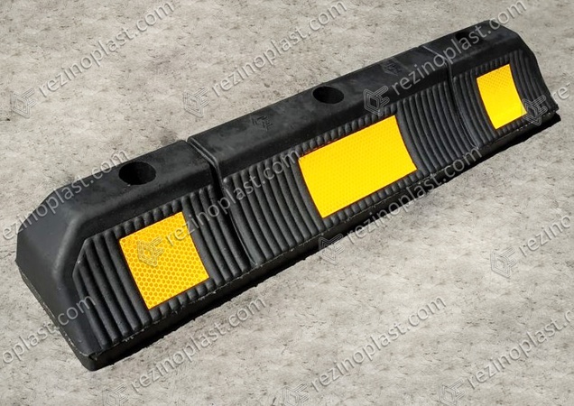 Колесоотбойник резиновый, парковочный (590х120х90мм)