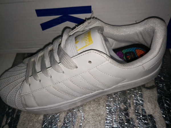 Spor ayakkabı toptan