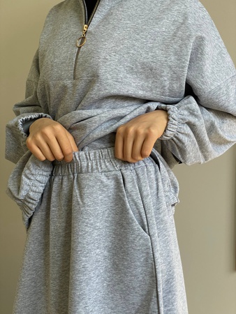 Толстовка с юбкой