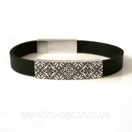 İşlemeli gömlek üzerinde gümüş bileklik &quot;Valkyrie&quot;