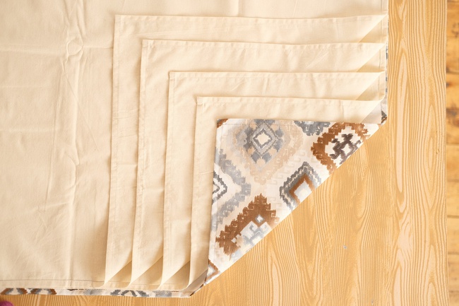 Многослойная скатерть - чехол для теста