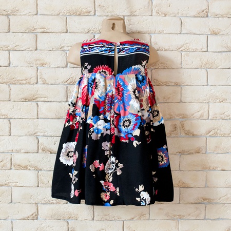 Платье для модных девочек (101-04)