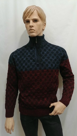 Мужской свитер