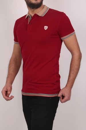 Футболка с воротником-поло