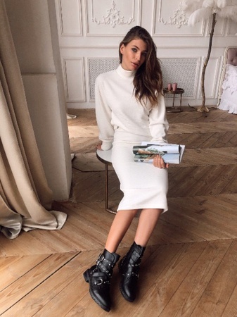 Модная женская одежда, платья, кофты и др. Объем заказа от 1 штуки.