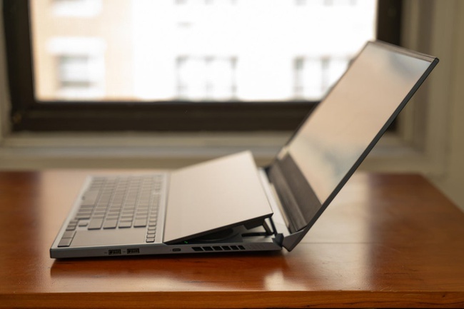 Asus ROG SE Pro Duo 15