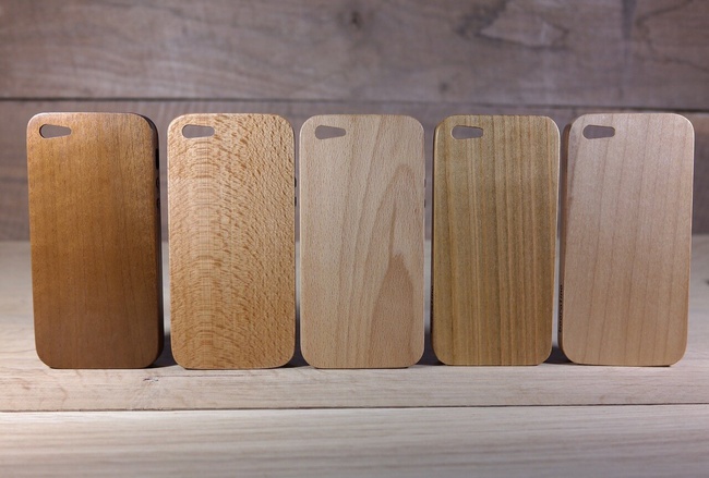 Деревянный монолитный чехол для телефона