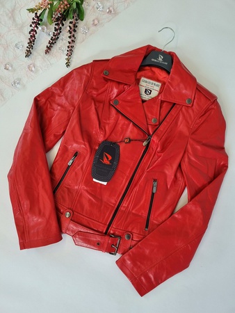 050142 Микс легких курток