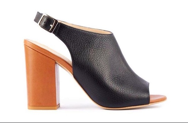 Черные туфли на коричневом каблуке k056