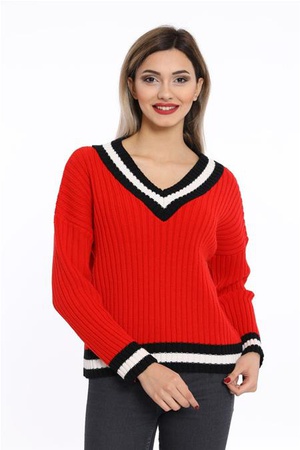 ЖЕНСКИЙ ВЯЗАННЫЙ СВИТЕР