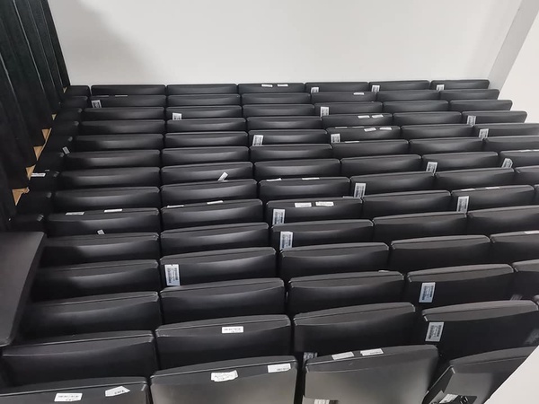 Second-hand monitors 19-34 inches long-term inventory sufficient for gaming and office