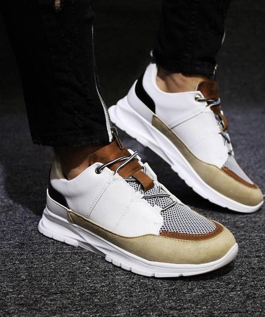 Spor Ayakkabılar Türk Markası Yasal