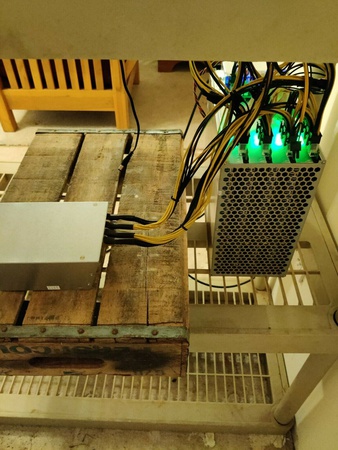 Innosilicon A10 pro 750 MHs с блоком питания и шнуром