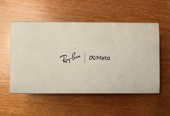 2026 Rayban Wayfarer Meta AI Glasses (RW4006) Matte Black Polarized Graphite SEALED