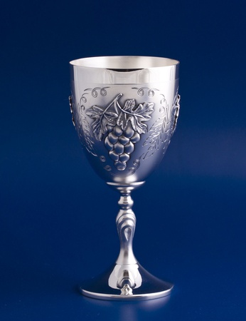 Серебряная рюмка "Виноградная лоза"